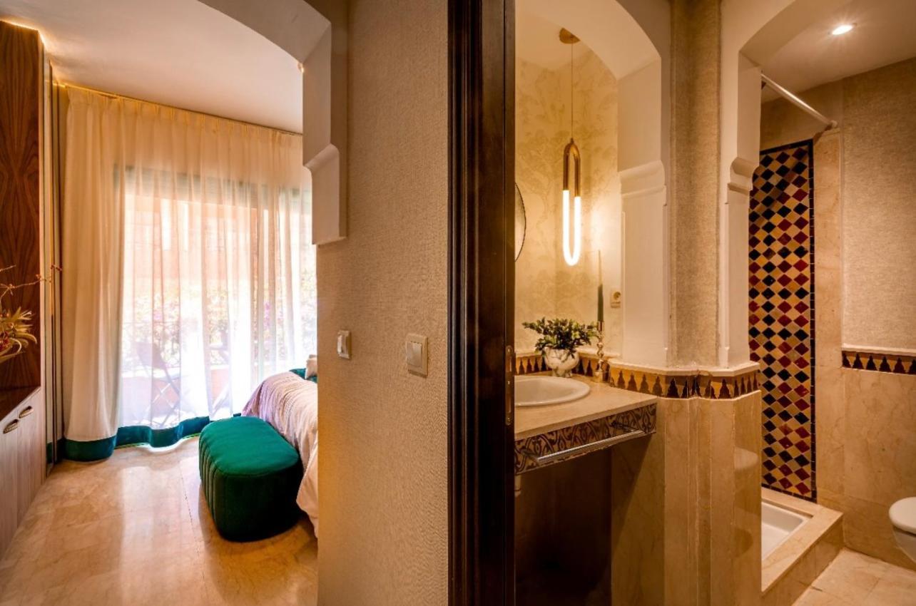 Logement De Luxe Avec Piscine, Hivernage Marrakesh Ngoại thất bức ảnh