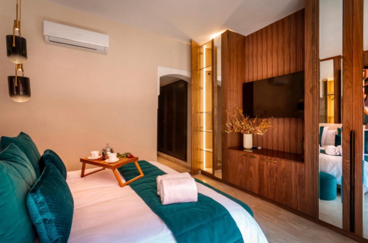 Logement De Luxe Avec Piscine, Hivernage Marrakesh Ngoại thất bức ảnh