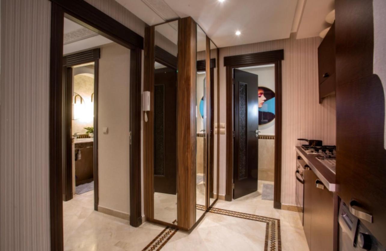 Logement De Luxe Avec Piscine, Hivernage Marrakesh Ngoại thất bức ảnh